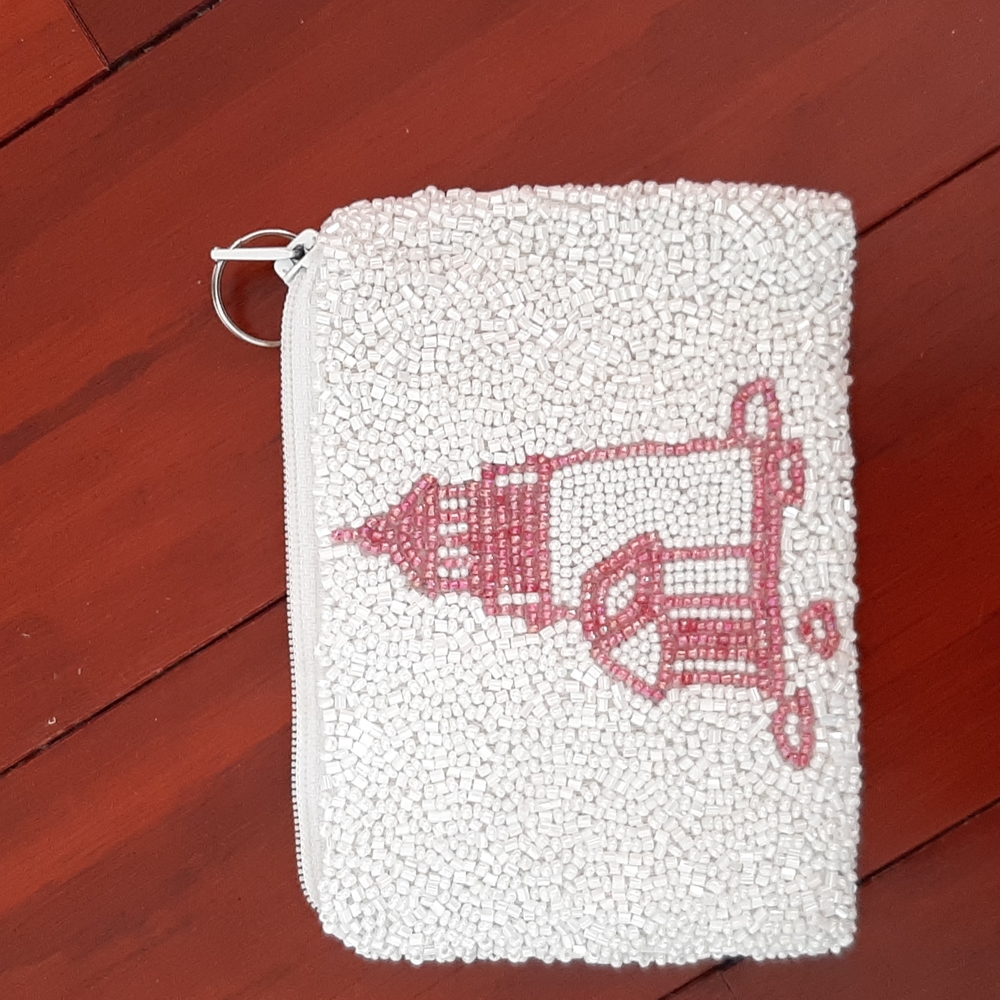 Pint and White Nantucket Tiana Beaded Coin Purse nwot